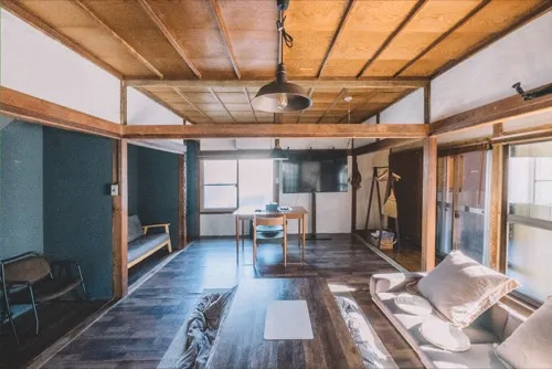 CLA-CHICの室内